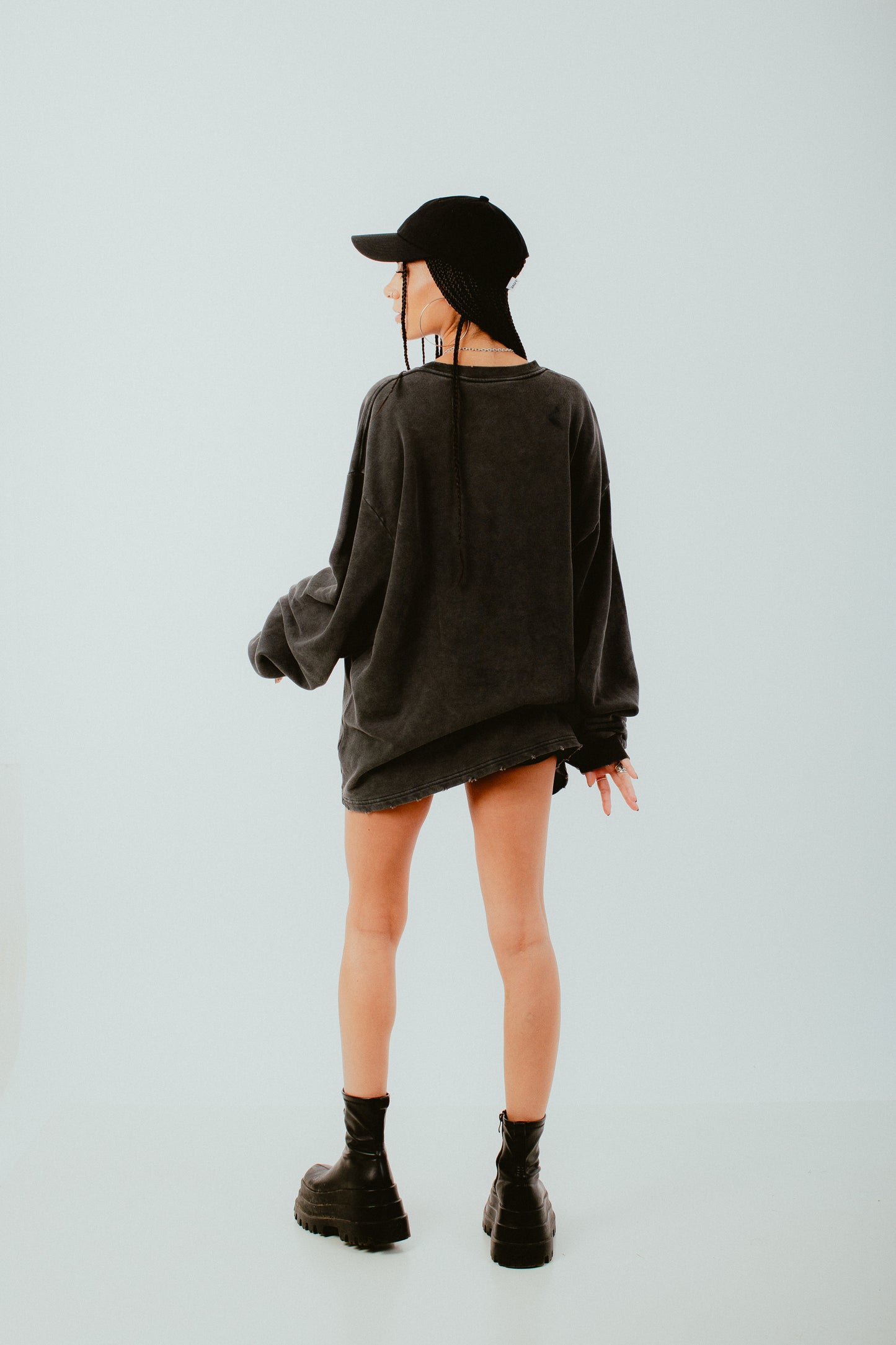 Crewneck Art Escapist