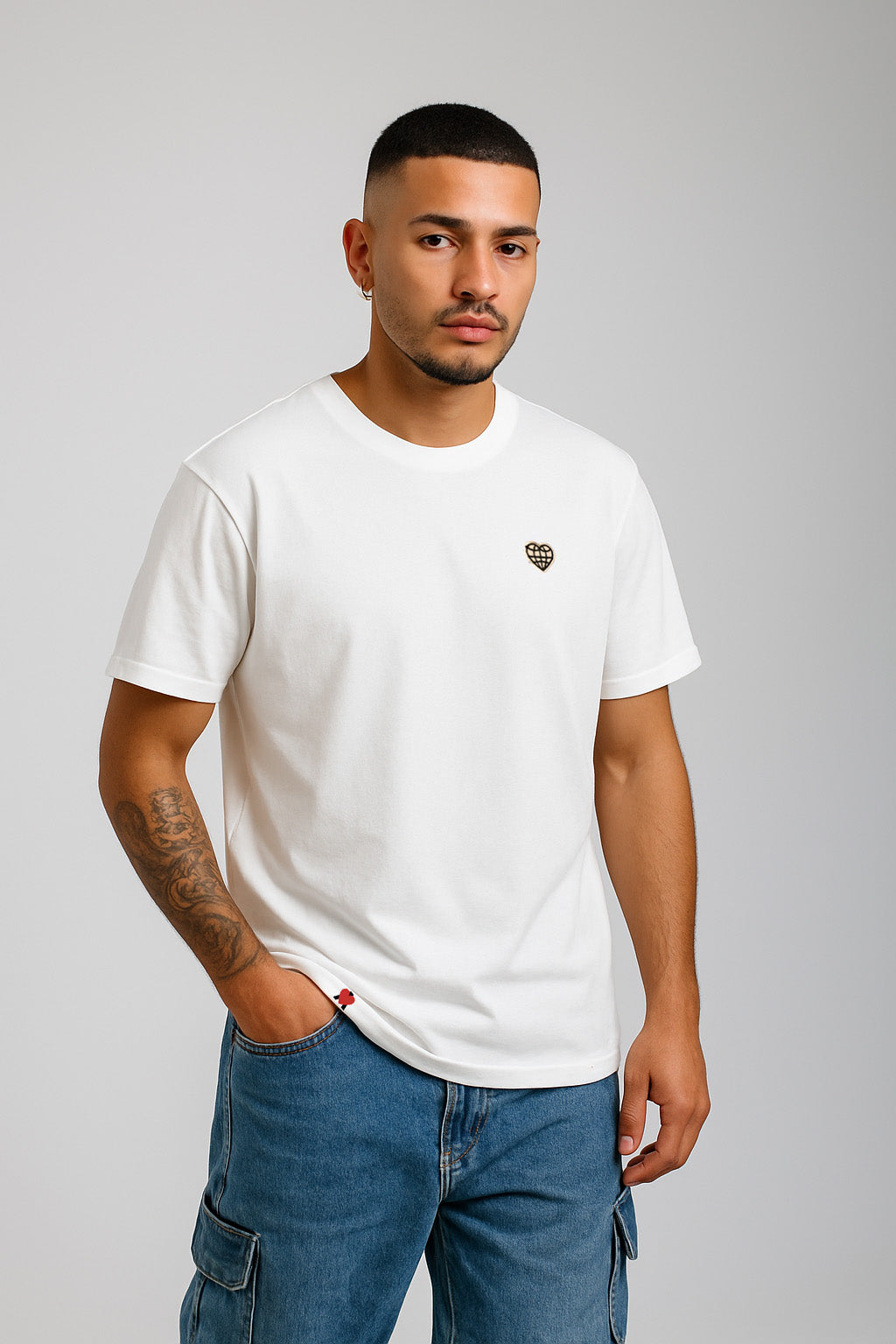 Plain Basic White: White Heart